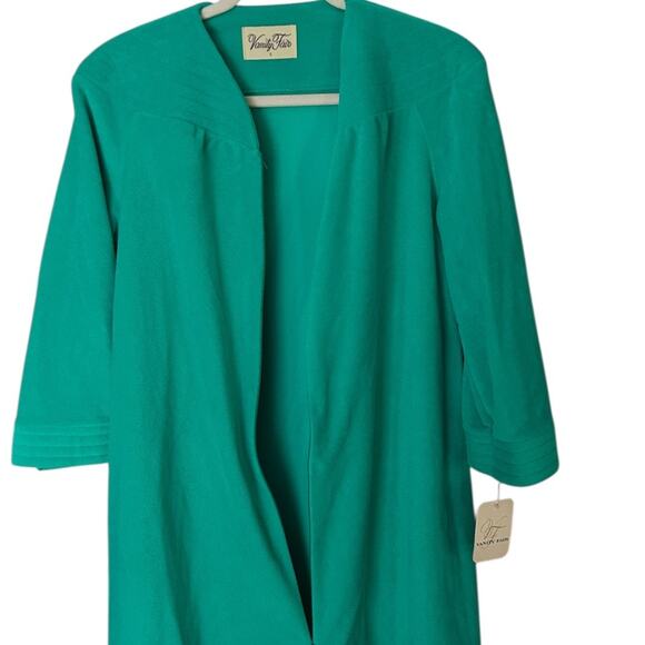 Vanity Fair - Picture 5 of 9